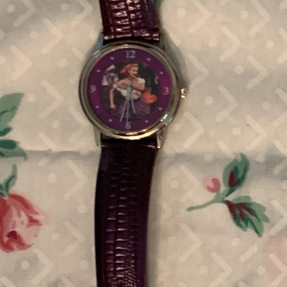 I Love Lucy Watch.  Grape Stomping!